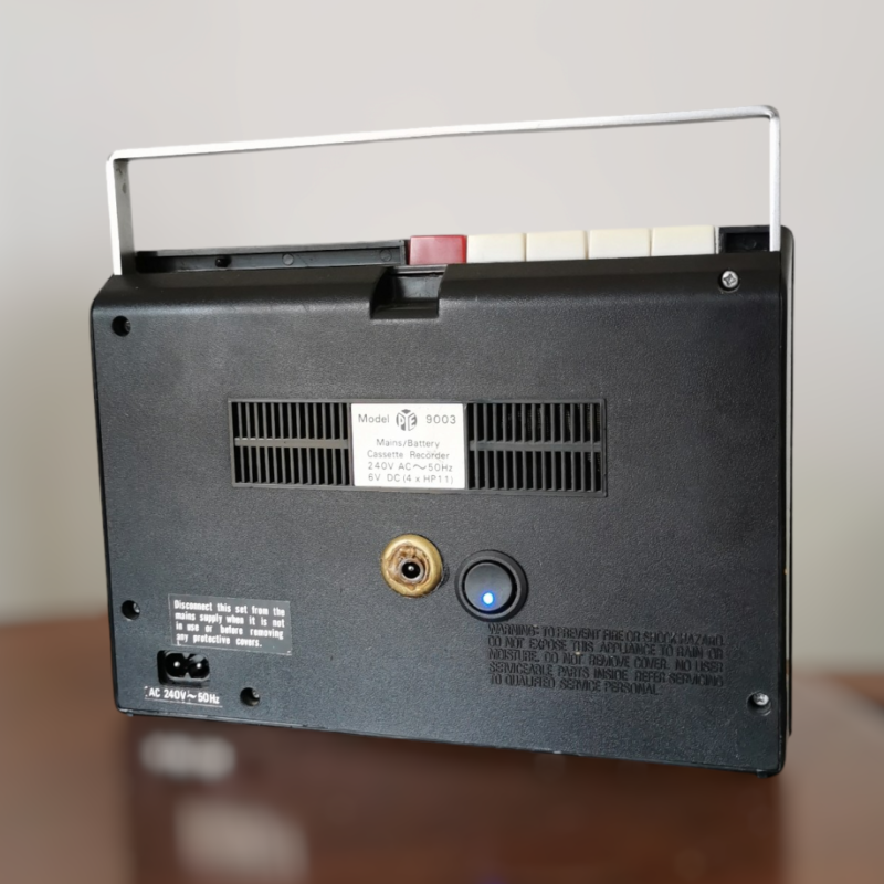 2025/11/1000062161.png 1970s ITC Tape Recorder Repurposed as Bluetooth Speaker with Rechargeable Battery