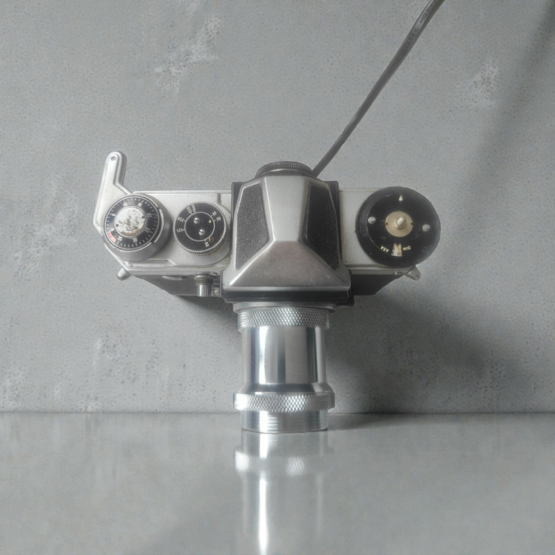 Vintage Edixa Camera - Edison Lamp